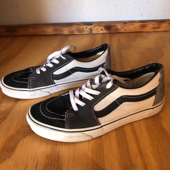 Black white gray vans - Picture 2 of 3